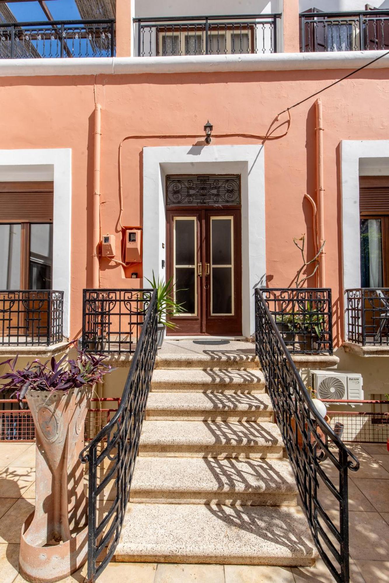 Mascot Traditional Guest House Rhodes City Exteriér fotografie